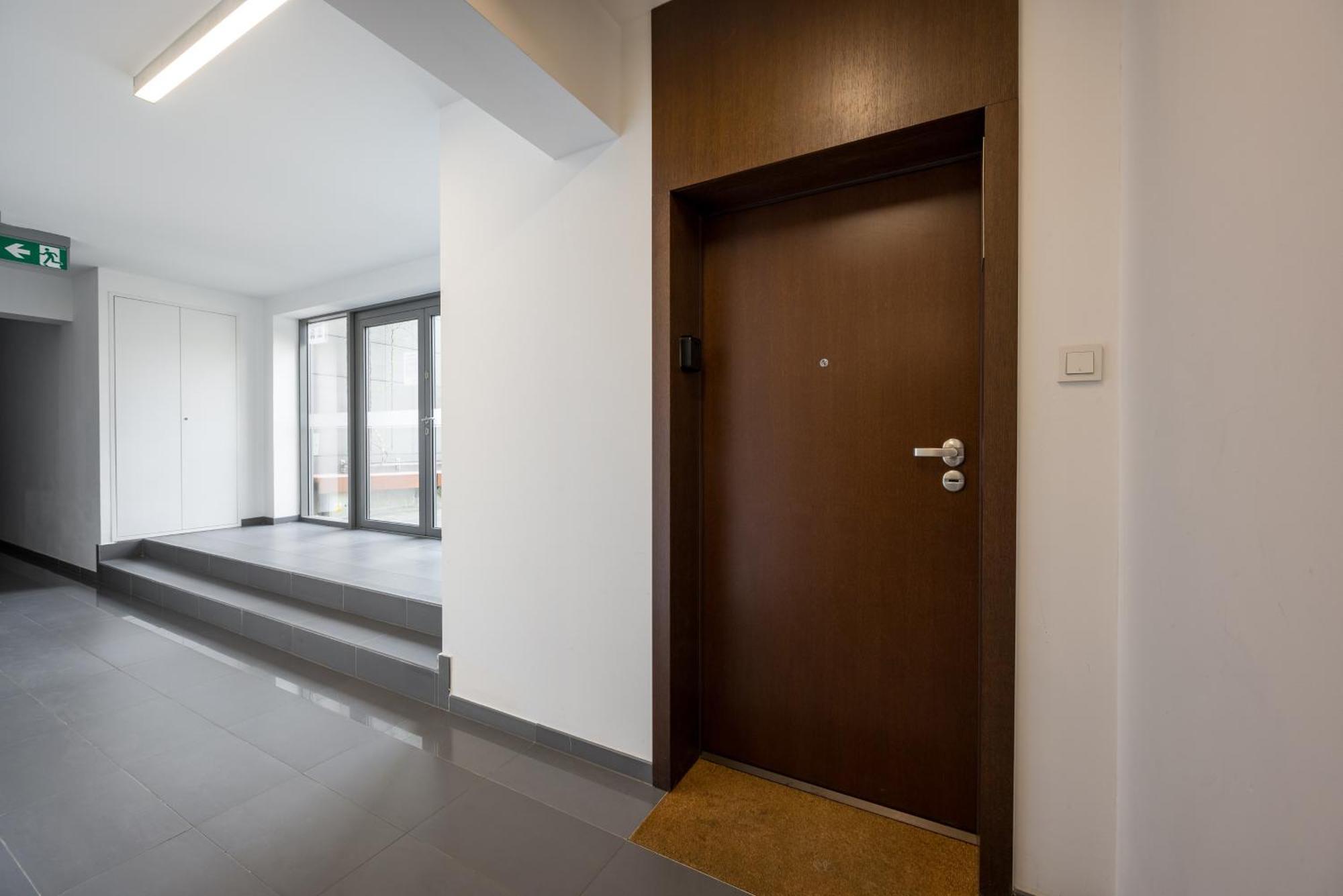 New Varsovia Comfort 569 المظهر الخارجي الصورة